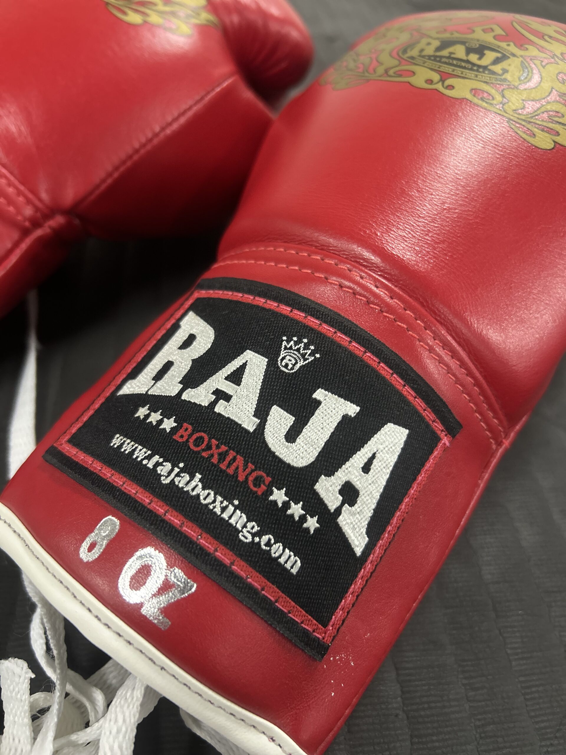 Šnúrovacie boxérske rukavice RAJA červené – Obrázok 6